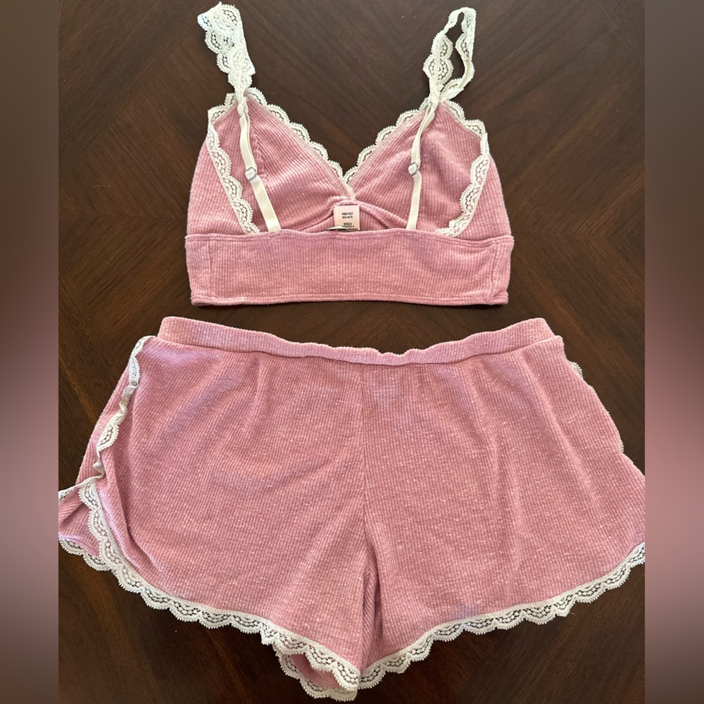 Victoria’s Secret Pink Lace Trim Sleepwear Set